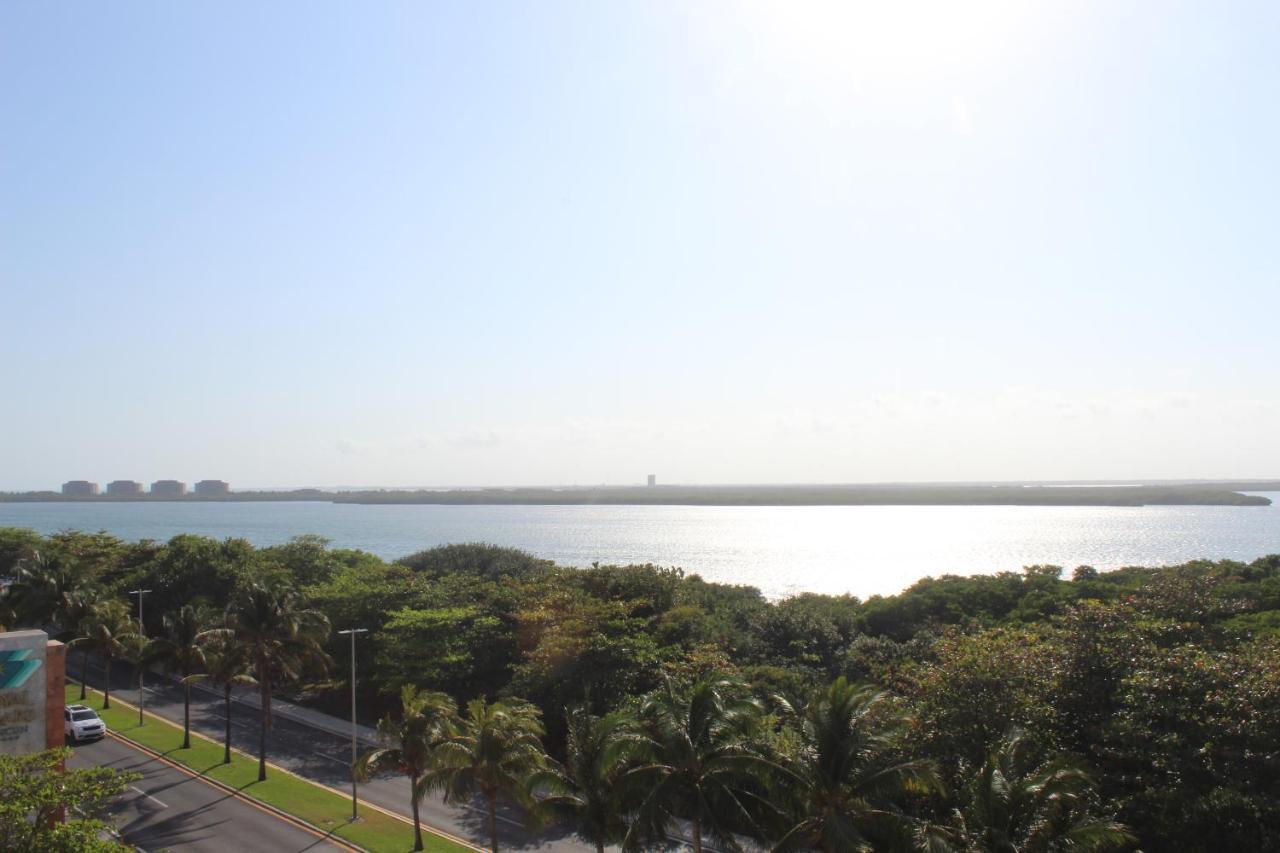 Condominio Brisas Boulevard Kukulcan Km. 19, Zona Hotelera แคนคูน ภายนอก รูปภาพ